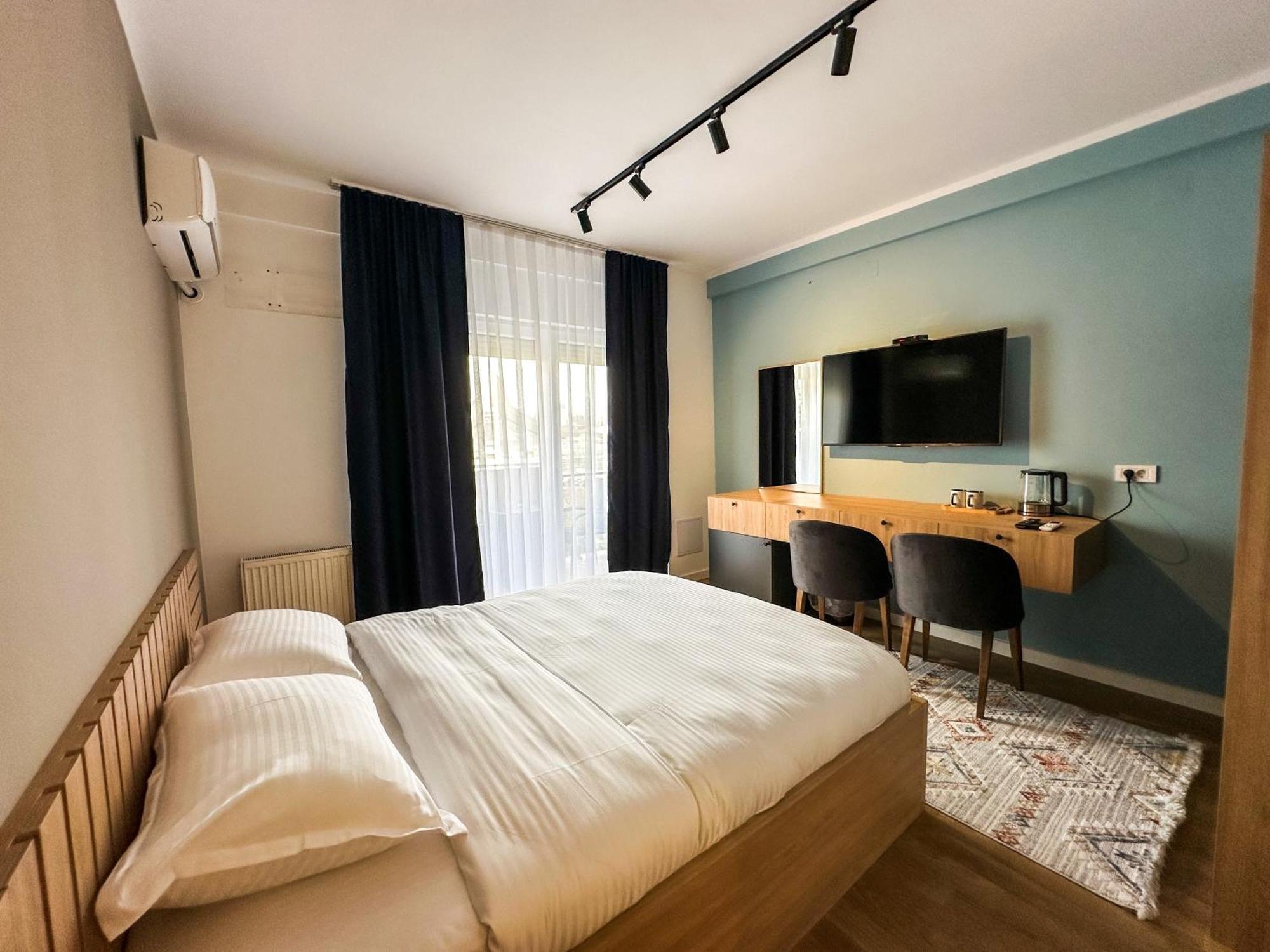 Grand Apartments Prishtina Priştine Dış mekan fotoğraf