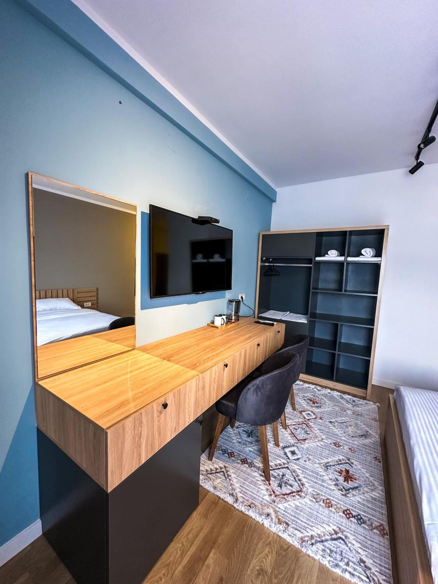 Grand Apartments Prishtina Priştine Dış mekan fotoğraf
